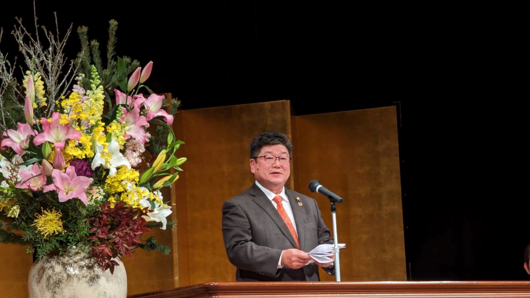 岐阜県瑞穂市の書道教室 書新書道会 理事長 庄田華鳳からのごあいさつ
